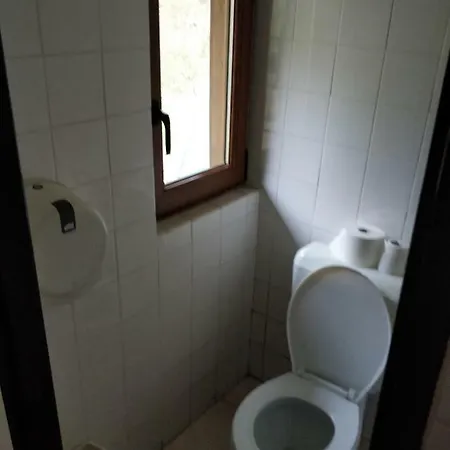 Pod Vlekom 3*